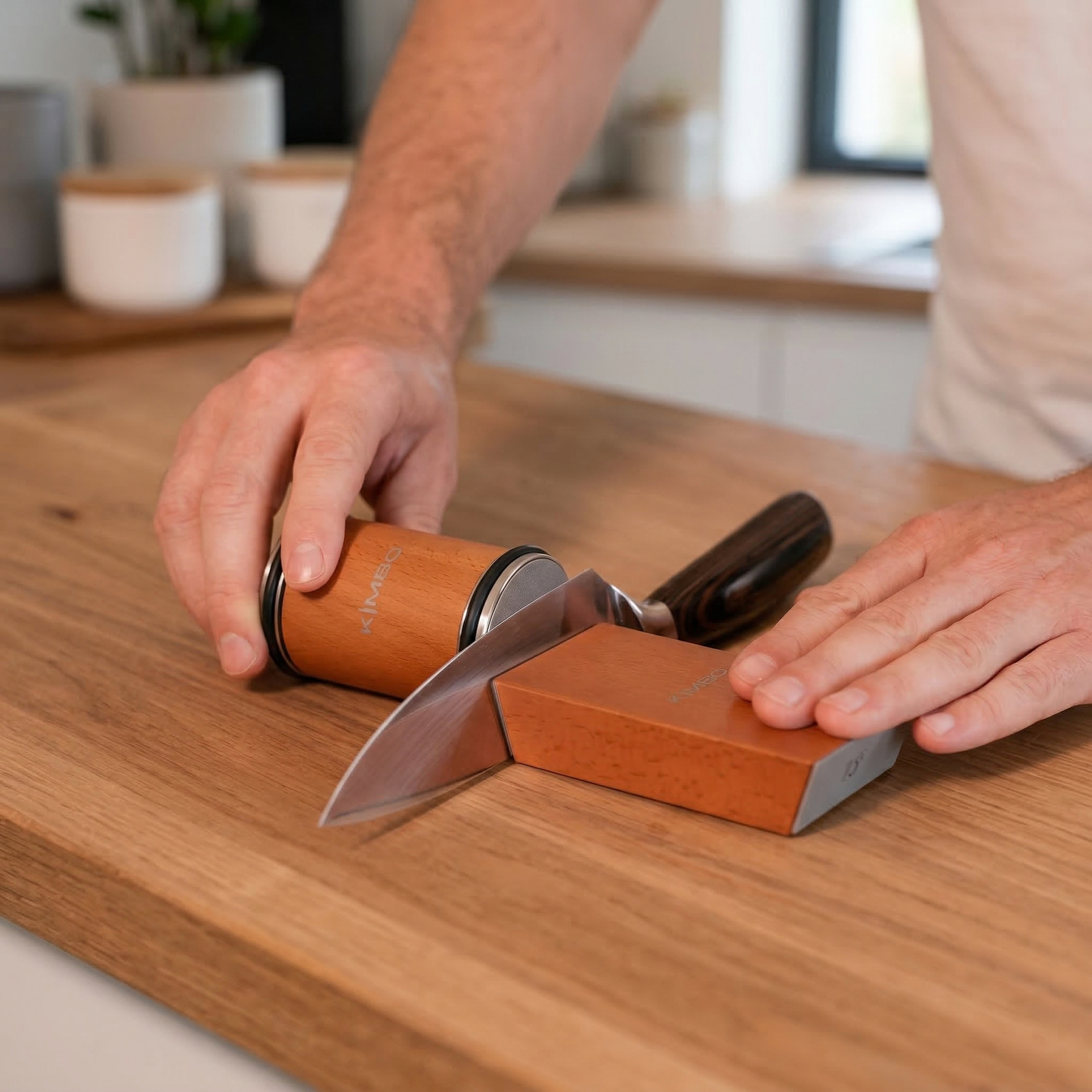 Hard Wood Rolling Sharpener & Chefs Knife